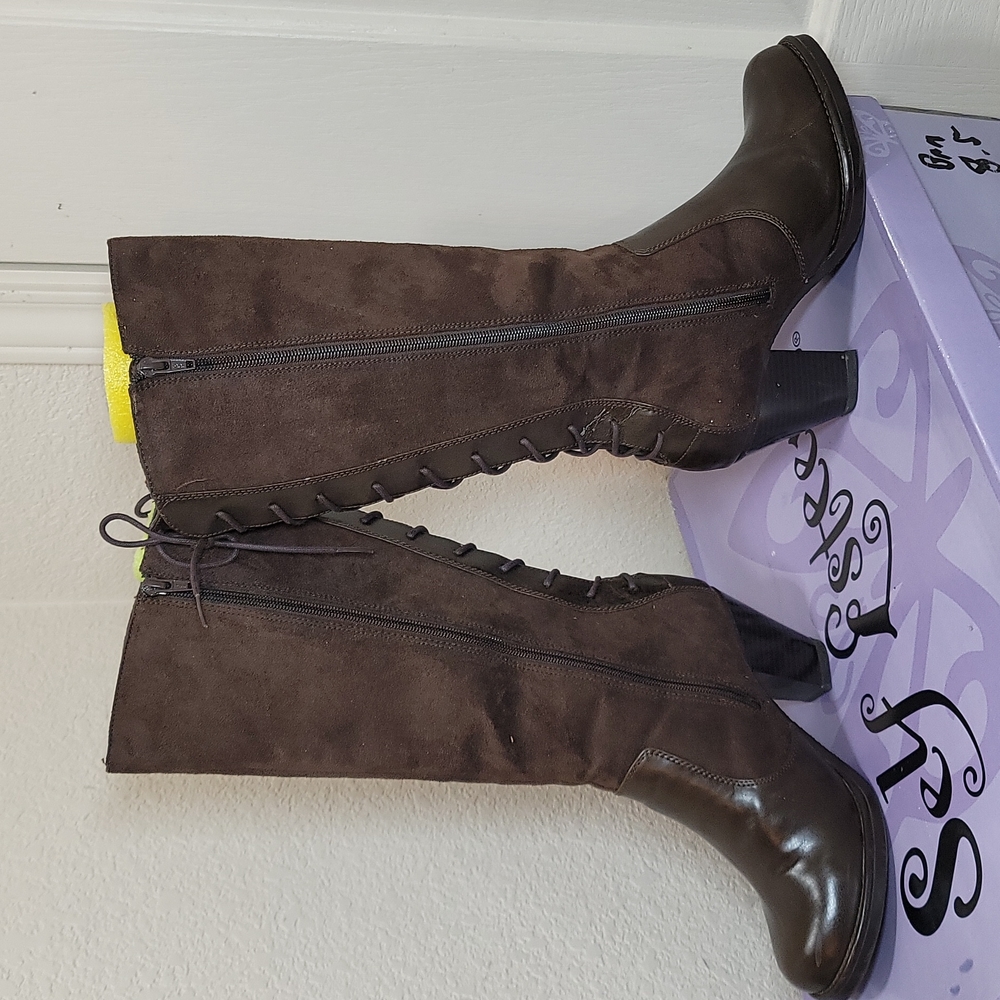 Self Esteem Heel Boots - Picture 7 of 11